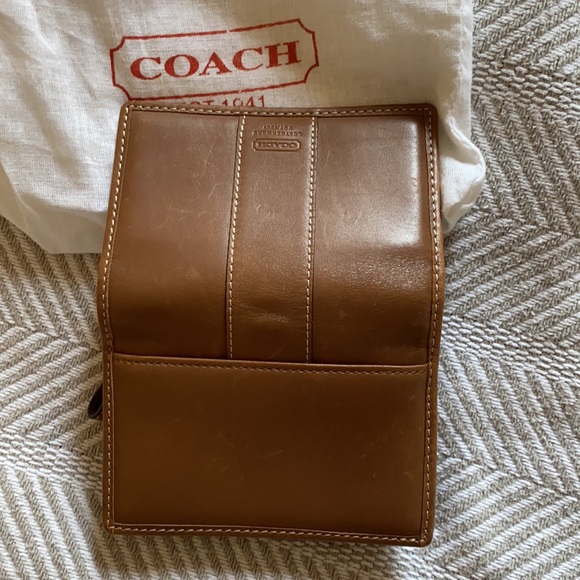 Coach Wallet - Picture 4 of 4